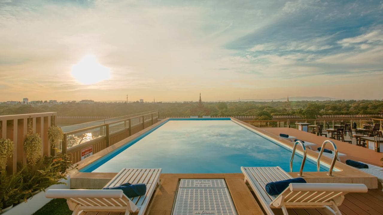 Sunset Palace View Suites Mandalay Luaran gambar