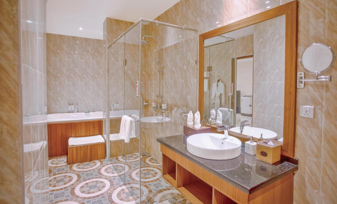 Sunset Palace View Suites Mandalay Luaran gambar